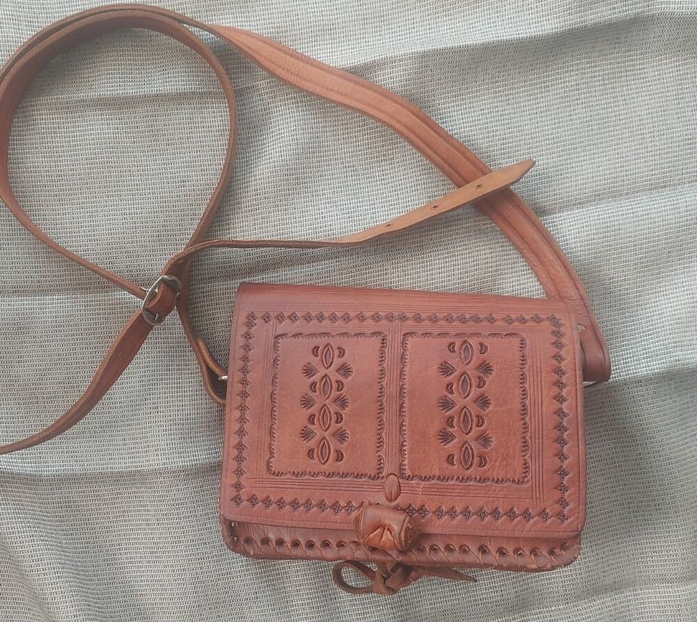 Vintage Handmade Tooled Leather Crossbody Purse Boho Festival adjustable strap
